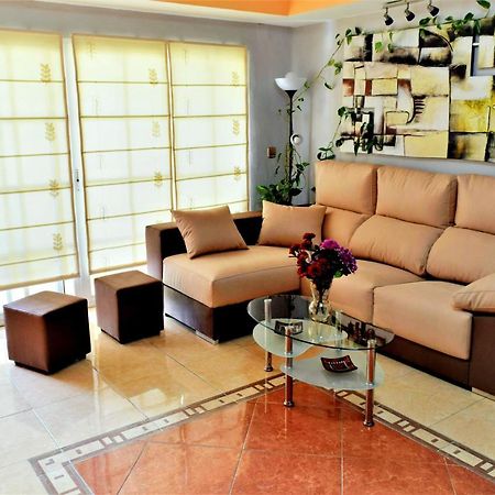 Bonito Apartamento Centrico Y Cerca De La Playa. Malaga Luaran gambar